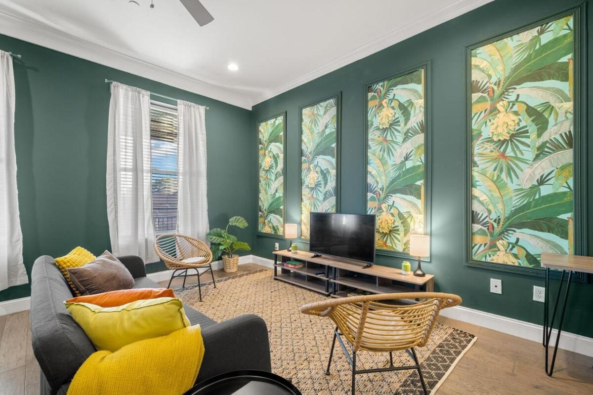 New! Sangria Suite - Upscale Ybor City Studio, Right On 7Th Ave Тампа Екстер'єр фото