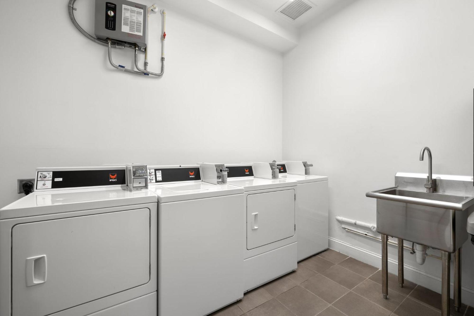 New! Sangria Suite - Upscale Ybor City Studio, Right On 7Th Ave Тампа Екстер'єр фото