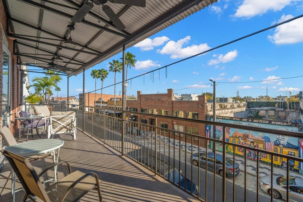 New! Sangria Suite - Upscale Ybor City Studio, Right On 7Th Ave Тампа Екстер'єр фото